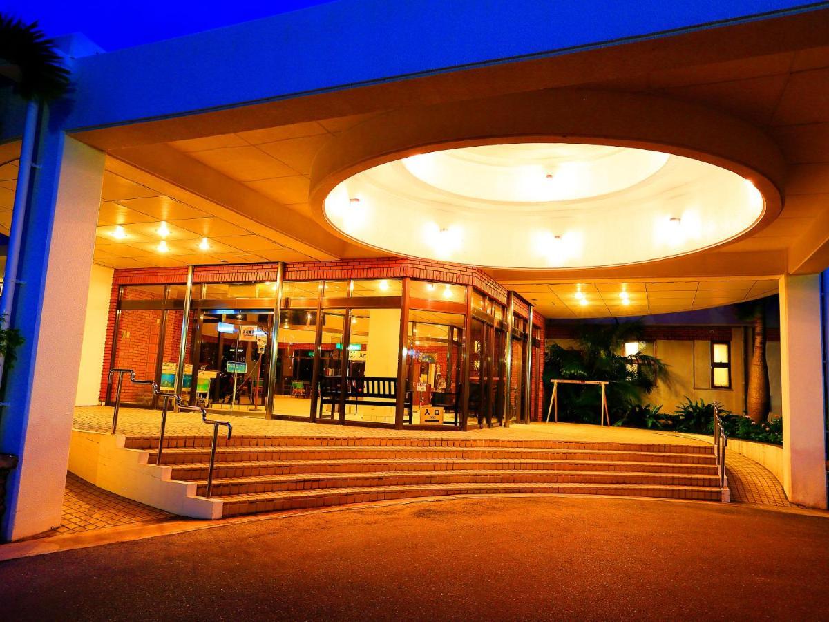 Watermark Hotel Okinawa Kume Island Кумедзима Экстерьер фото