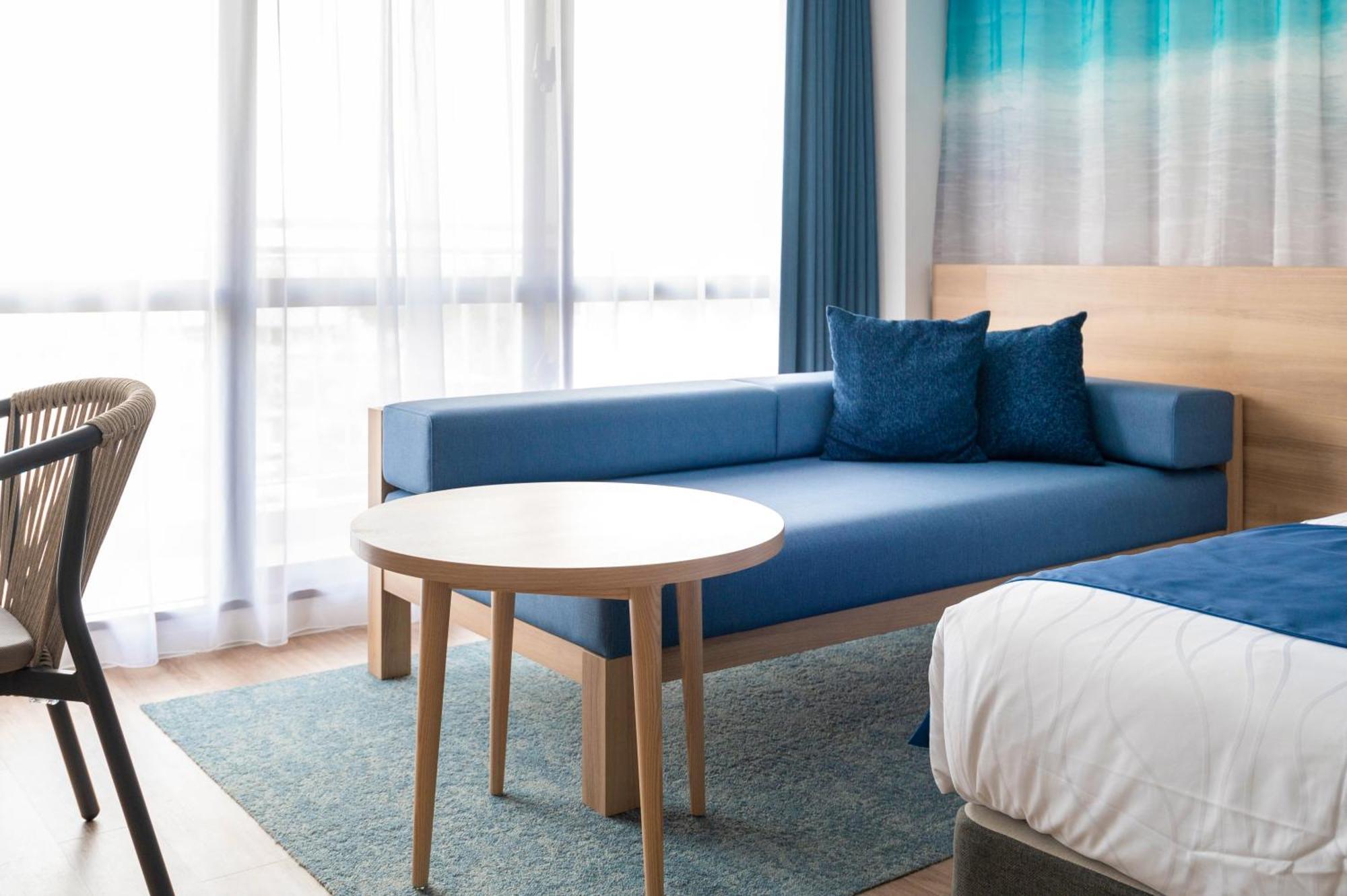 Watermark Hotel Okinawa Kume Island Кумедзима Экстерьер фото